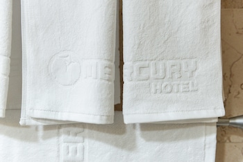 mercury hotel