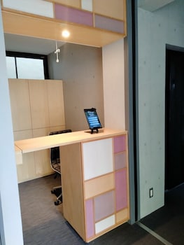 East Square Tokyo,,4 star