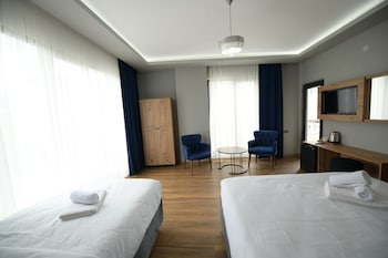 poal group hotel