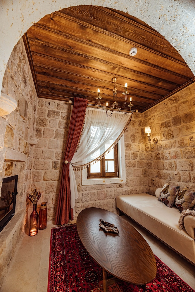 via regia cappadocia hotel