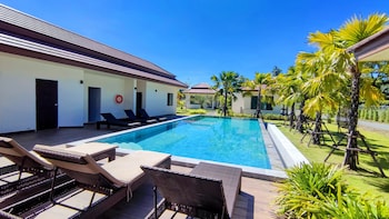 isan golf and adventure hotel