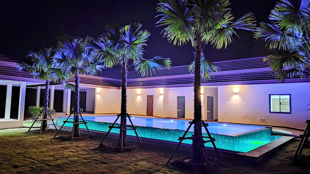 isan golf and adventure hotel