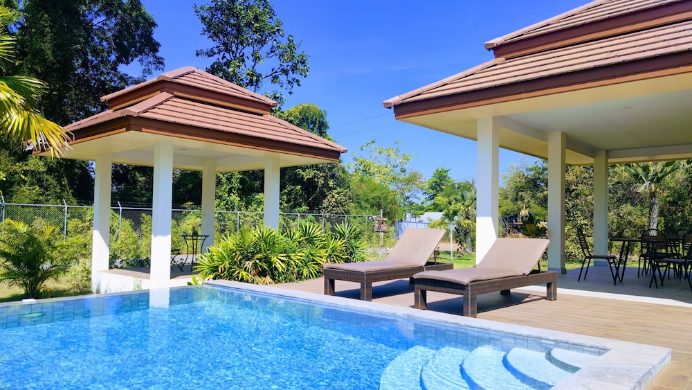 isan golf and adventure hotel