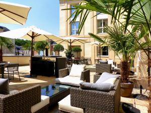 le louis versailles chateau hotel mgallery
