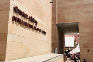 southern grand kashi inside kashi vishwanath temple corridor