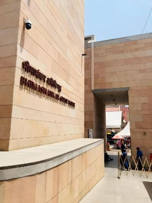 southern grand kashi inside kashi vishwanath temple corridor