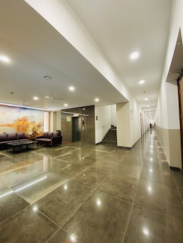 southern grand kashi inside kashi vishwanath temple corridor