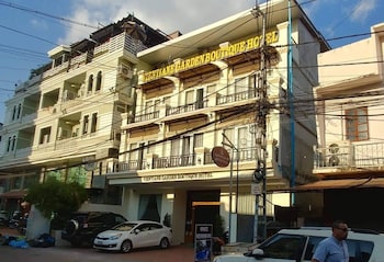 vientiane garden villa hotel