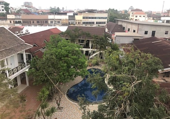 vientiane garden villa hotel