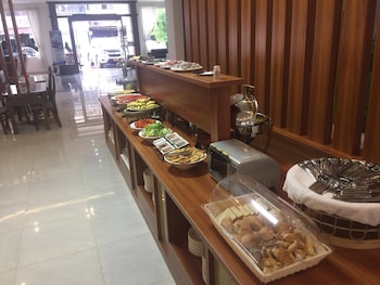 vientiane garden villa hotel