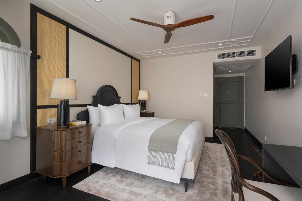 souphattra heritage vientiane