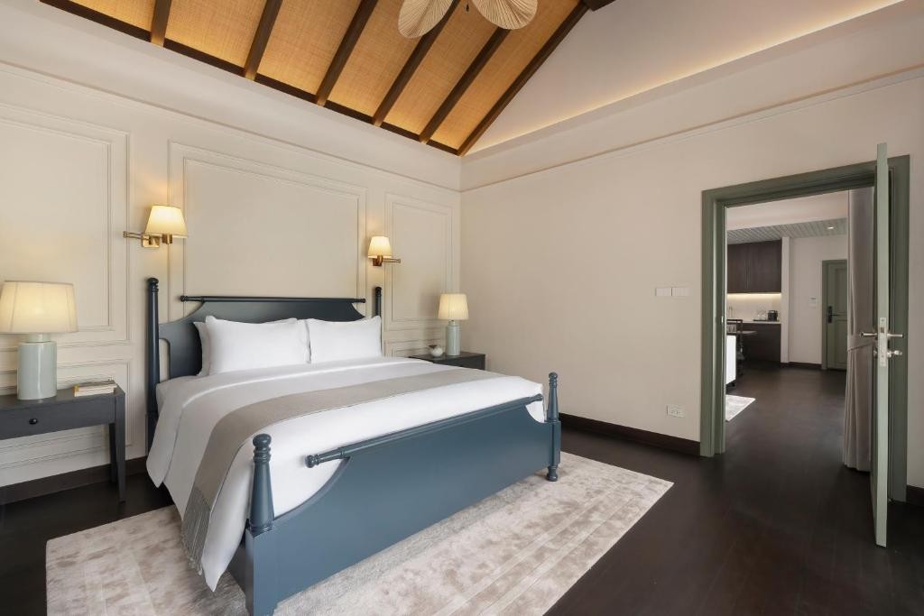 souphattra heritage vientiane