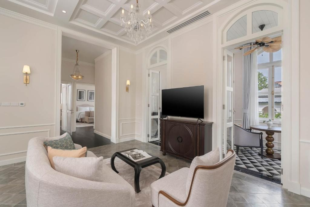 souphattra heritage vientiane