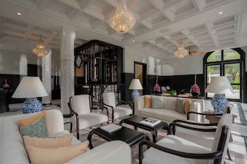 souphattra heritage vientiane