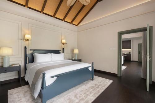 souphattra heritage vientiane