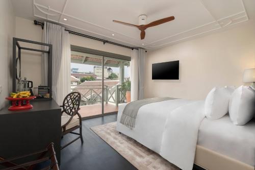 souphattra heritage vientiane