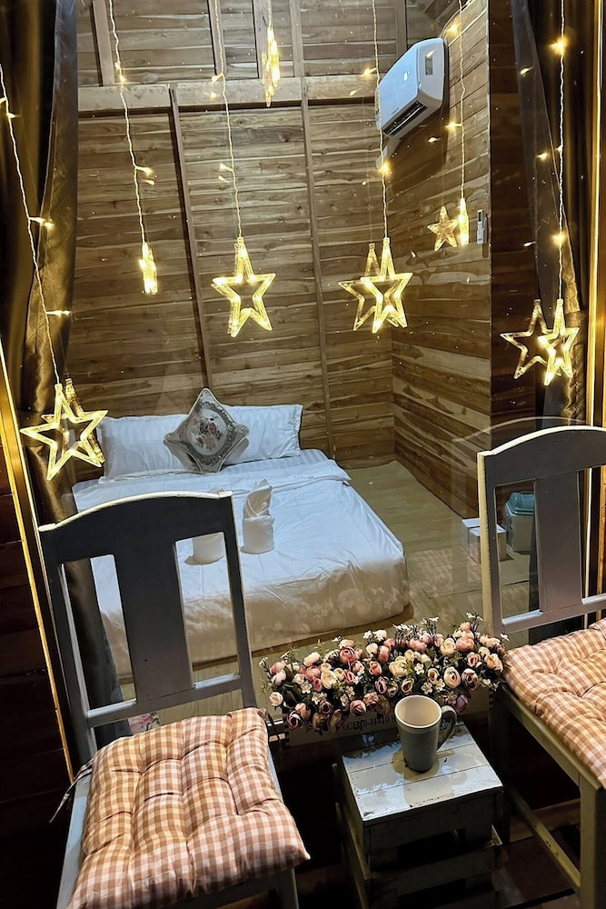 inthawa resort feuang laos