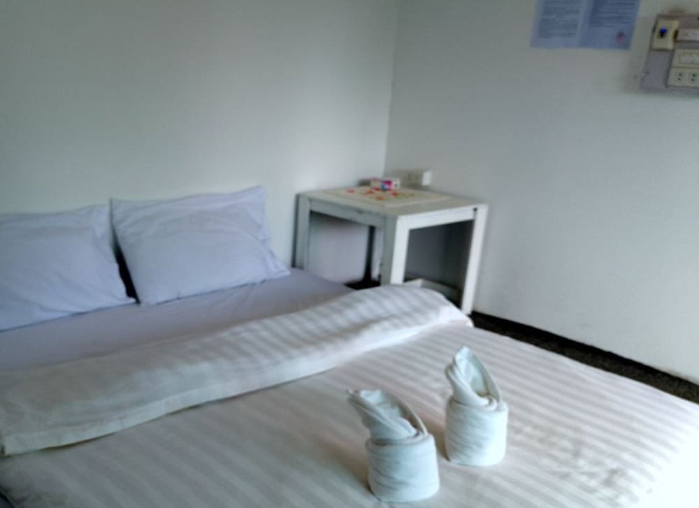 inthawa resort feuang laos