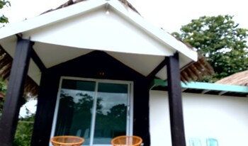 inthawa resort feuang laos