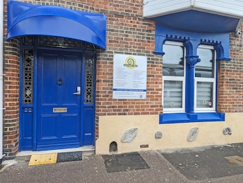 jurassic bay holidays