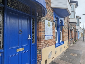 jurassic bay holidays