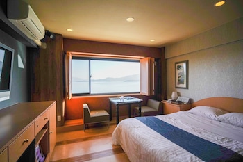 hotel lavien