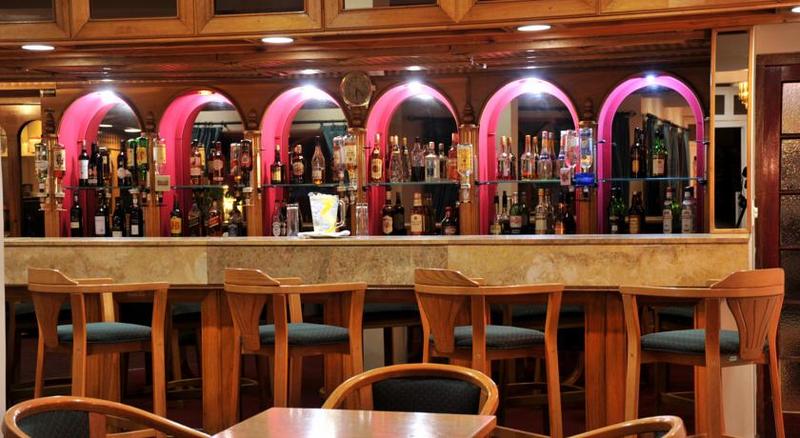 Cumberland Hotel Worcester,,3 star