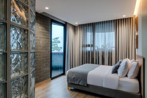 heiss hotel