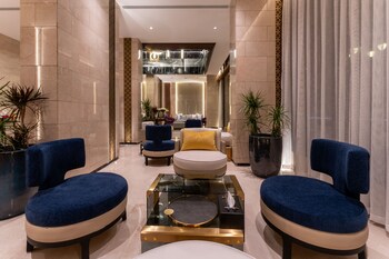 lilac park hotel