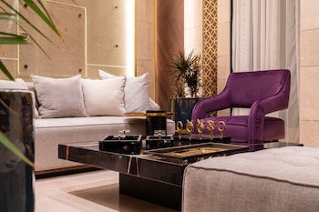 lilac park hotel