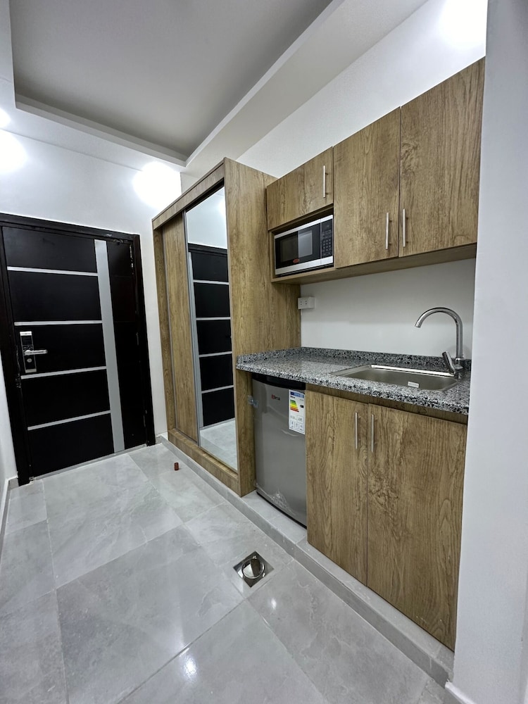 royal group hotel irbid