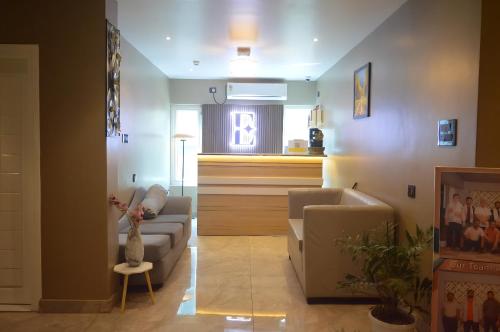 hotel essence grandeur