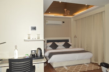 hotel essence grandeur