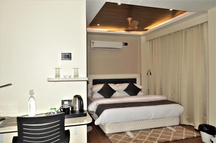 hotel essence grandeur