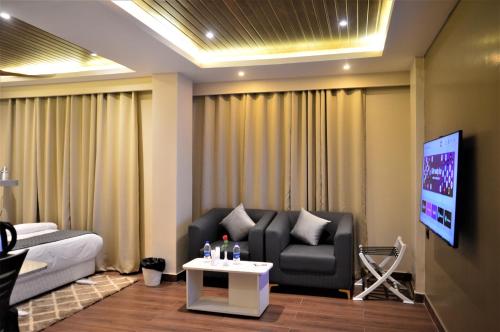 hotel essence grandeur