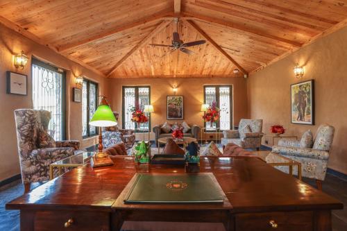 aalia jungle retreat and spa claridges collection