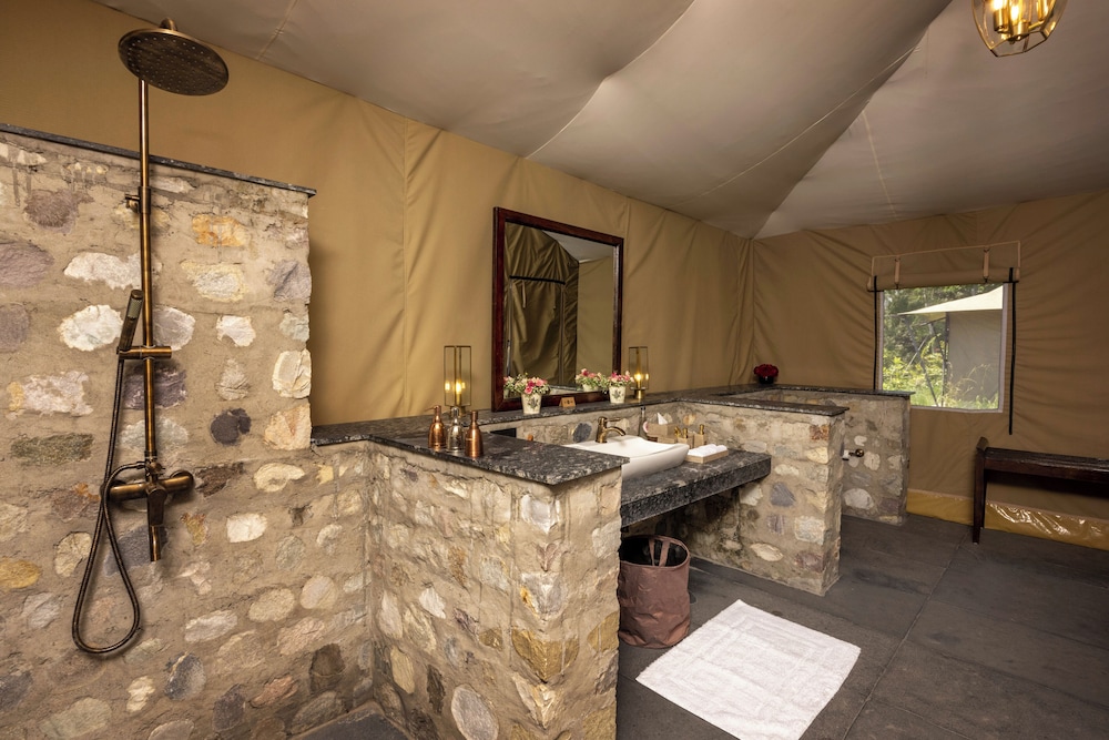 aalia jungle retreat and spa claridges collection
