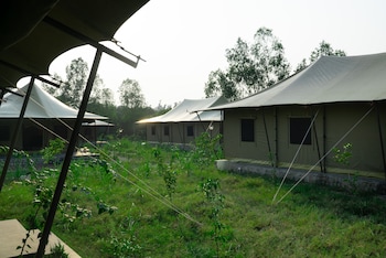 aalia jungle retreat and spa claridges collection