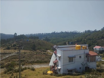Starlight Hotels Kodai,,2 star