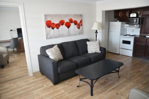 dannys hotel suites surestay collection by best western