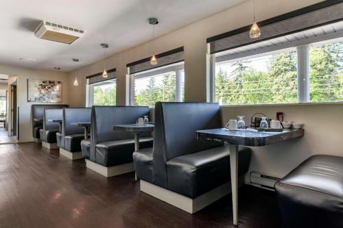 dannys hotel suites surestay collection by best western