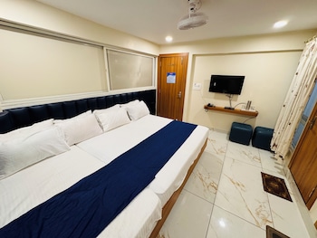 Hotel Shree Krishnam,Suraj Nagar,2 star