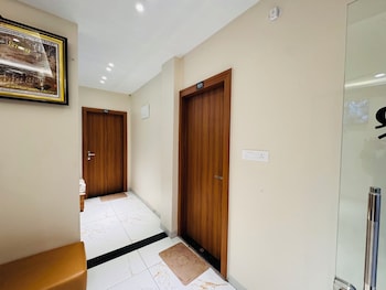 Hotel Shree Krishnam,Suraj Nagar,2 star
