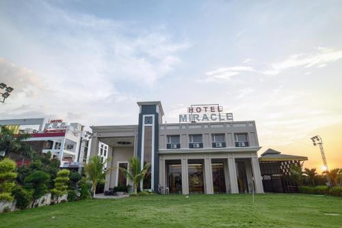 hotel miracle