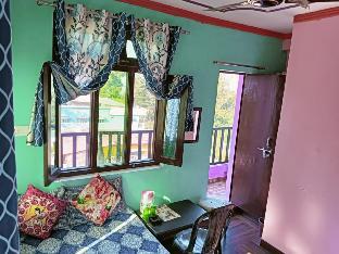 ajay home stay almora