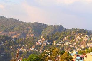 ajay home stay almora