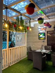 the pine retreat mall road dalhousie