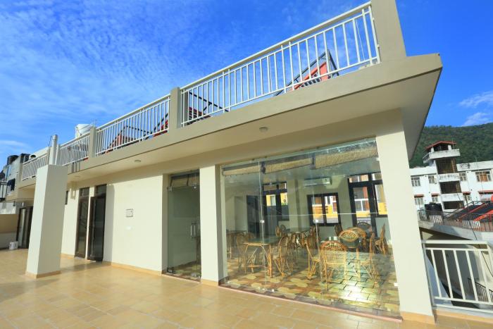 hotel vedas tapovan