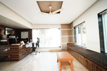 kaizen stays and resto