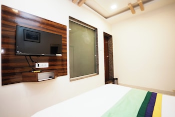 kaizen stays and resto